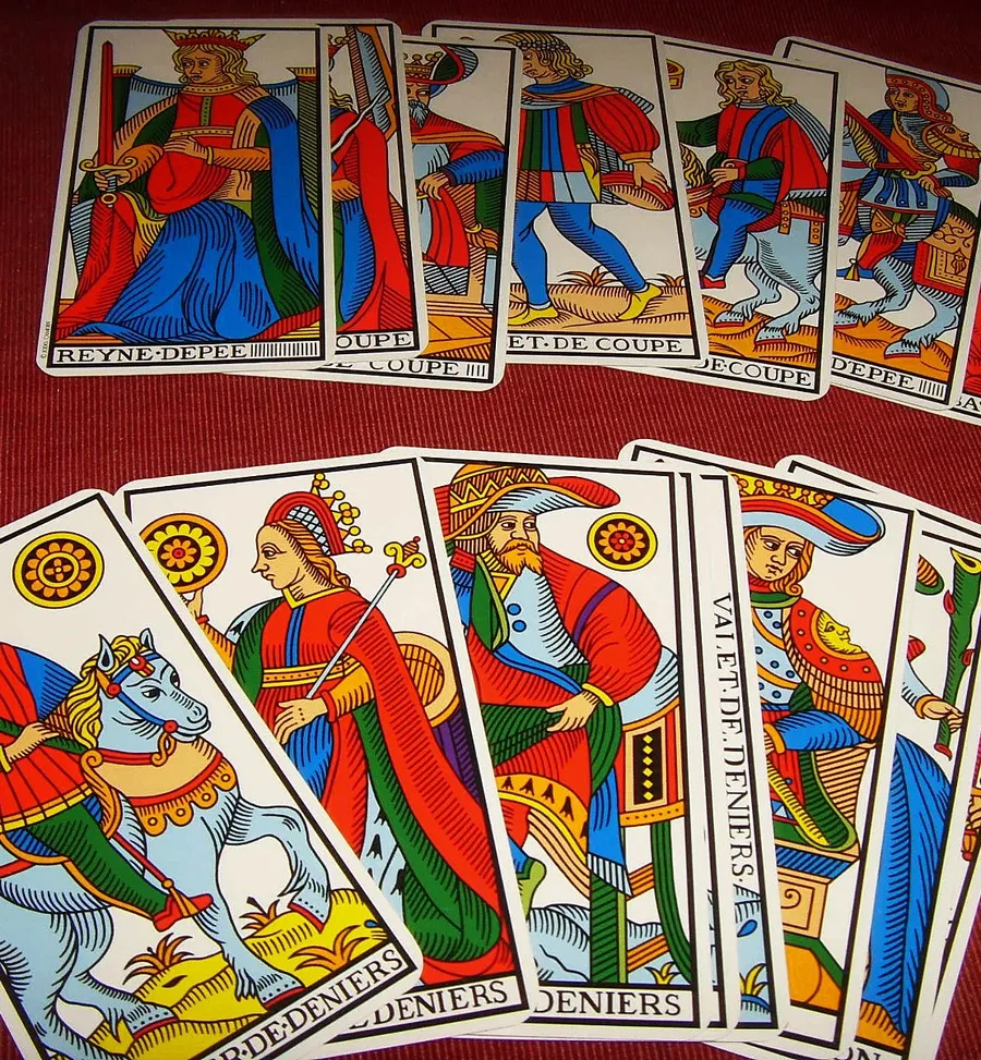Cartes du Tarot de Marseille pour une lecture en tarologie